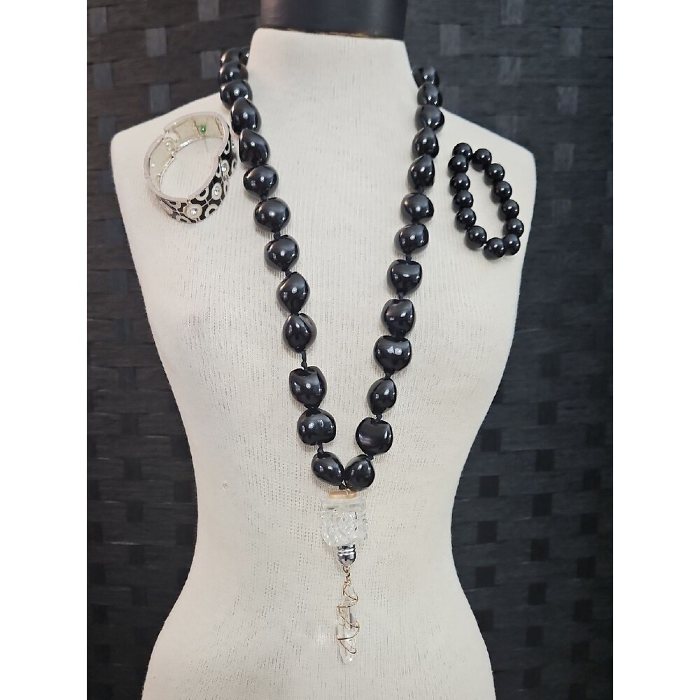 Wabi Sabi Black Beaded Long Necklace With Crystal Pendant & Bracelet Set
